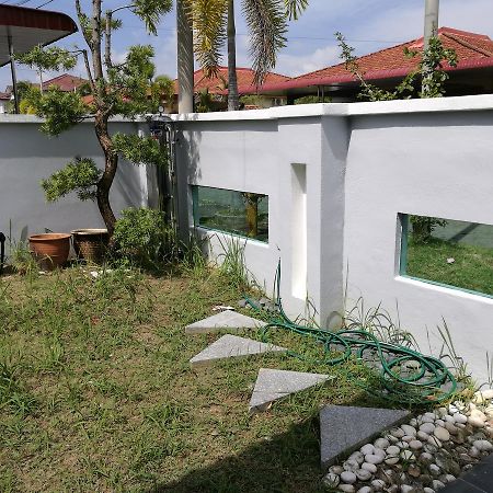 Barakah Homestay アロースター エクステリア 写真