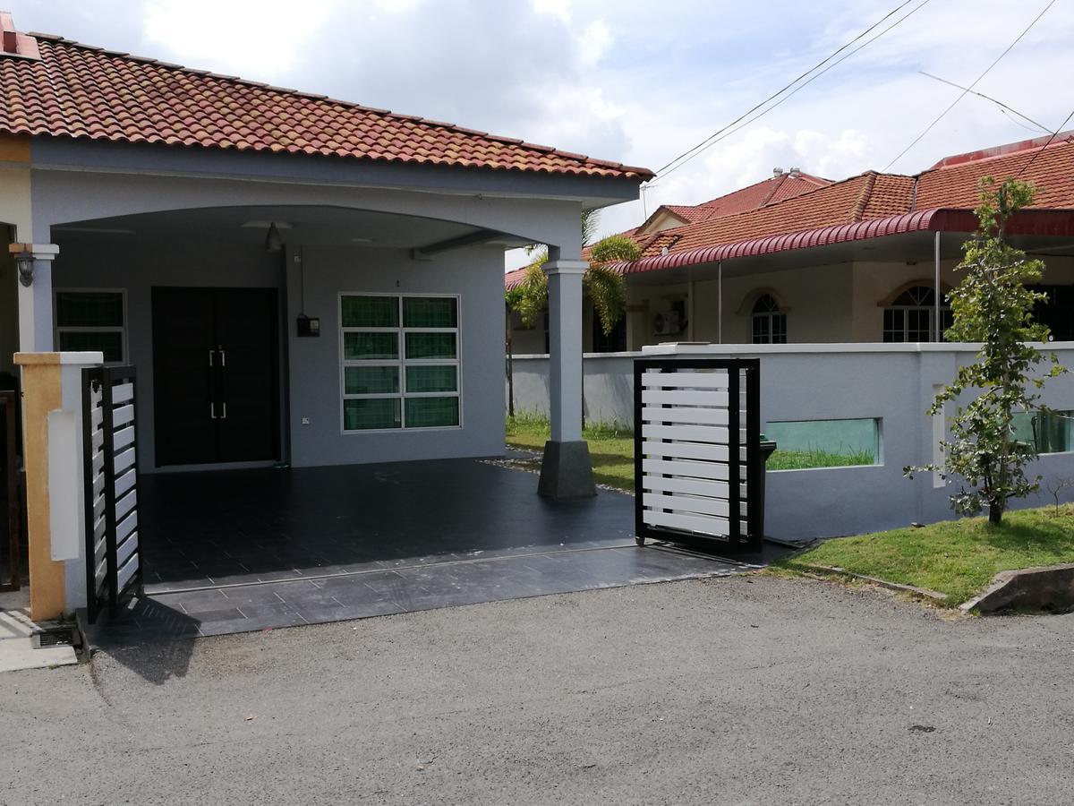 Barakah Homestay アロースター エクステリア 写真